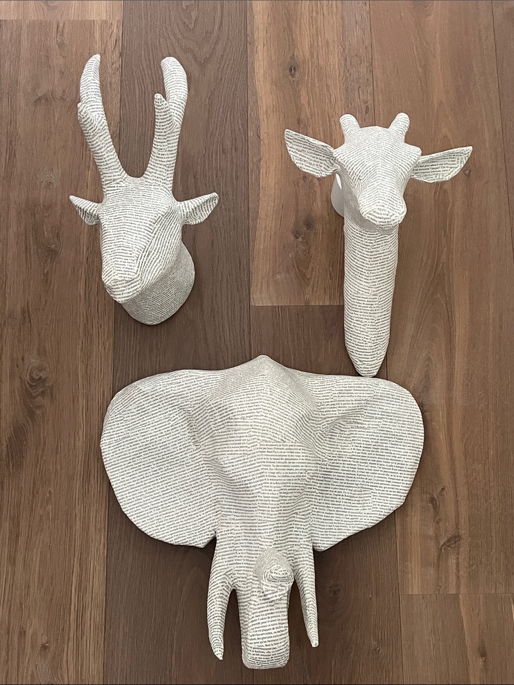 Restoration Hardware Paper-Mâché Wall Mounted Elephant, Antelope, Giraffe. - Picture 12 of 12